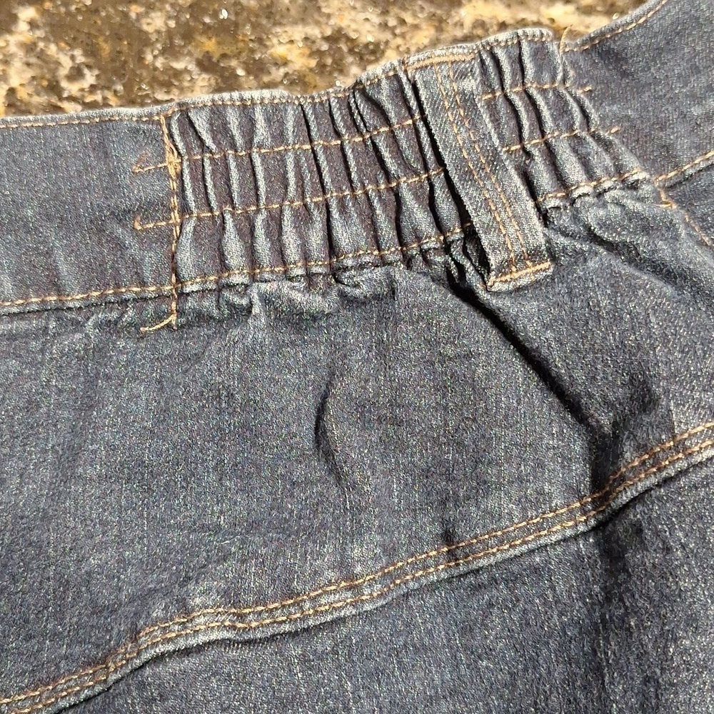 q Catherines Blue Stretch  Jeans Size 28W Petite.   EUC - Picture 5 of 5